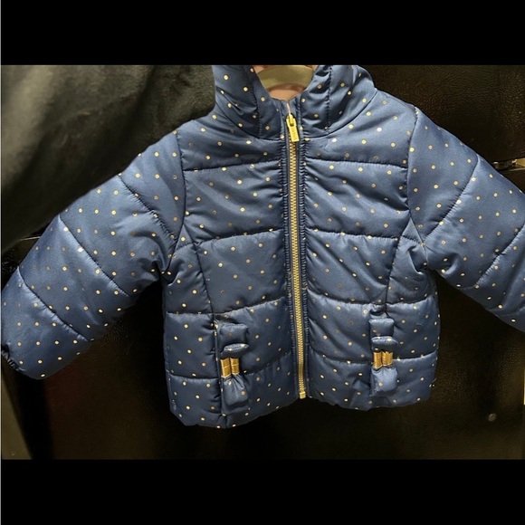 Carters snow jacket size 2t
New without tags.l. - Picture 2 of 5